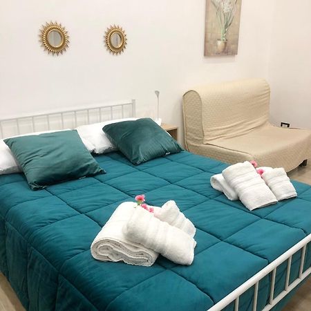 Casa Kiro Apartment เนเปิลส์ ภายนอก รูปภาพ
